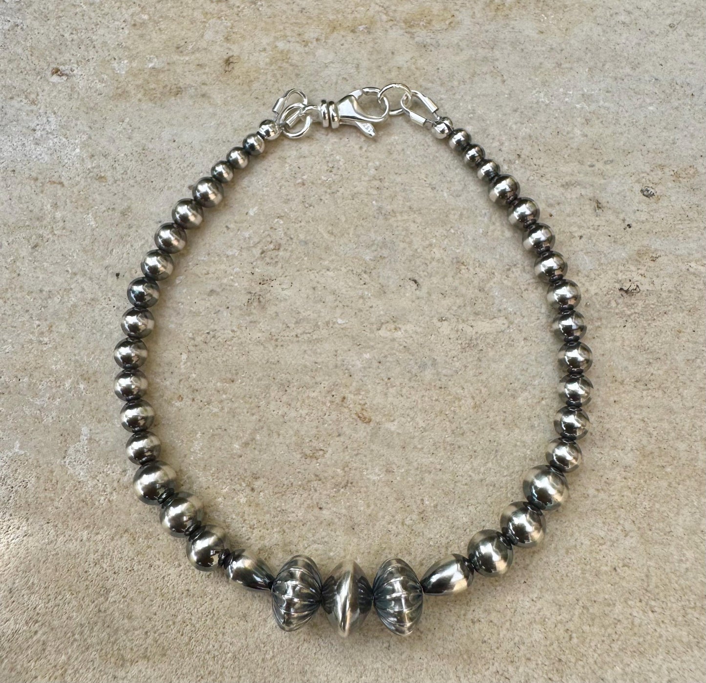 Navajo pearl bracelet / sterling silver beaded bracelet
