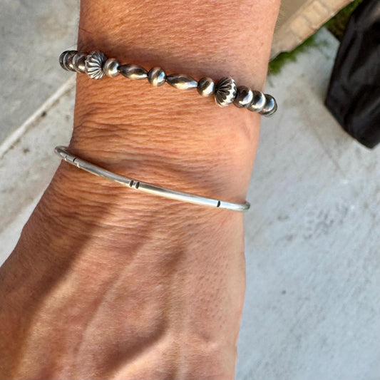 Navajo pearl bracelet / sterling silver beaded bracelet