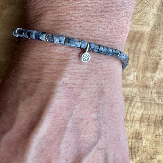 Larvikite Gemstone Bracelet – Sterling Silver Flower Charm, Black Labradorite, Dainty & Handcrafted