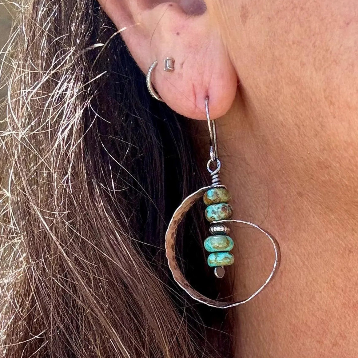 Kingman Turquoise Earrings – Sterling Silver Swirl & Navajo Pearls, Handcrafted Artisan Jewelry