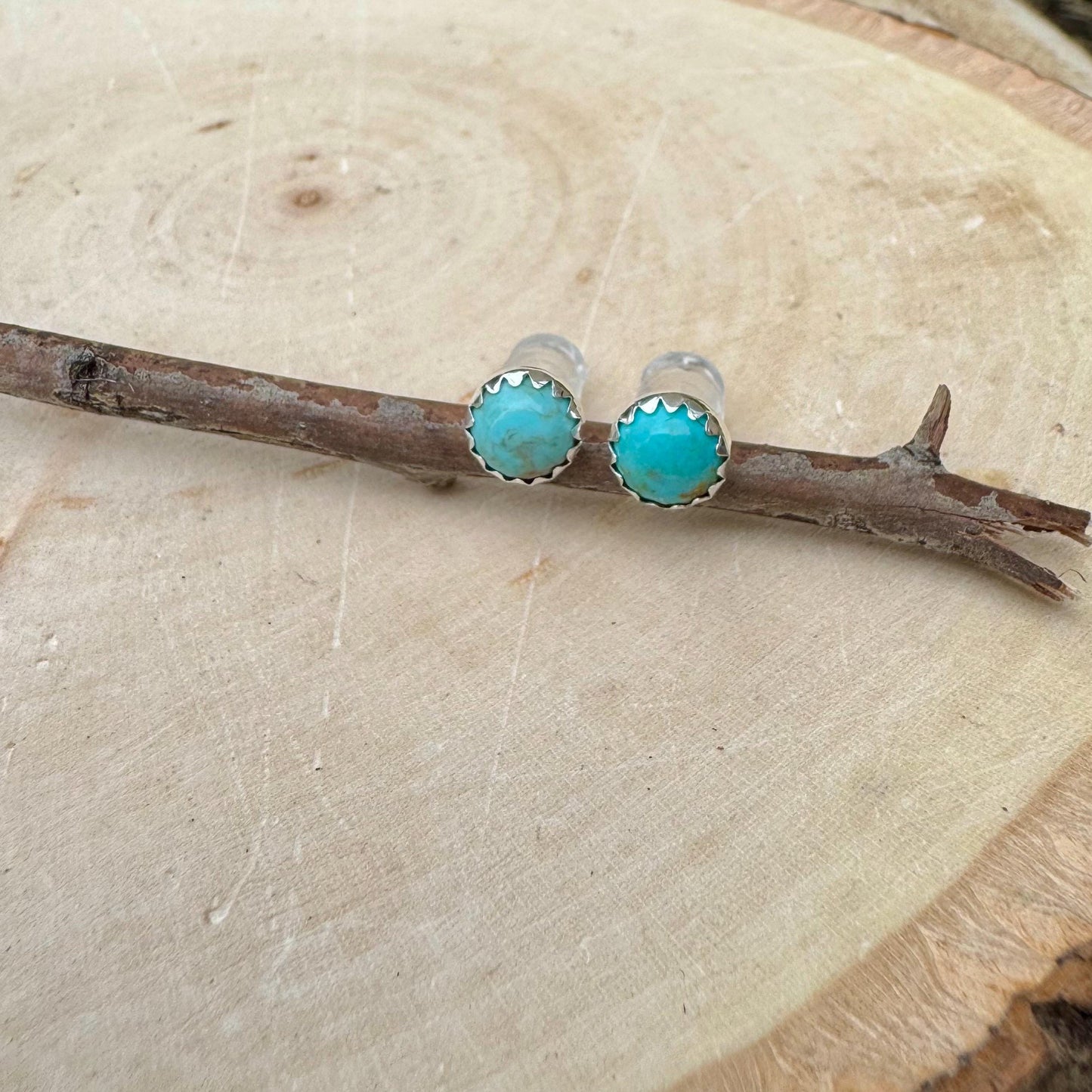 Serrated Bezel Kingman Turquoise Stud Earrings, Elegant Sterling Silver Jewelry