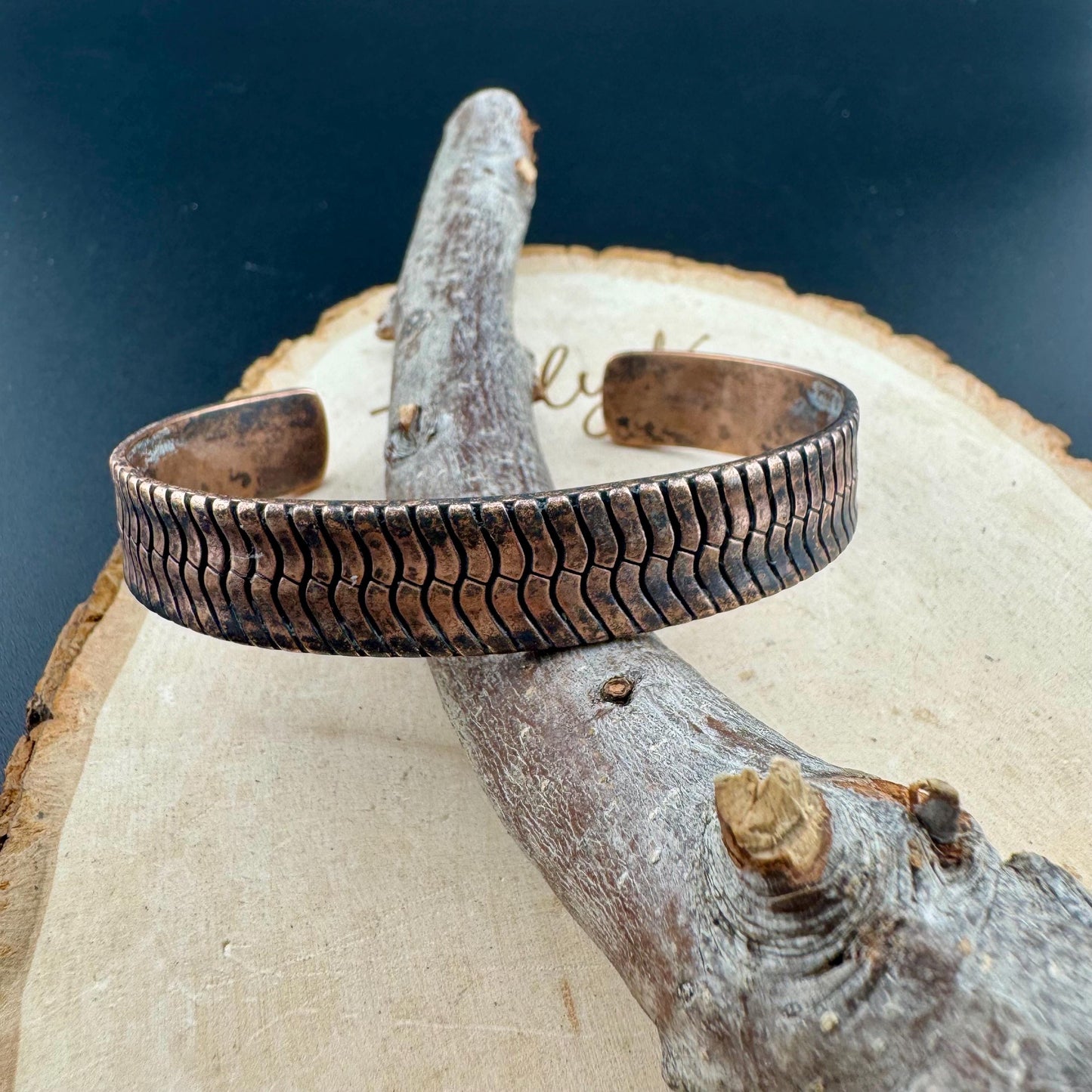 Rustic Herringbone Copper Cuff Bracelet – Antique Oxidized Finish