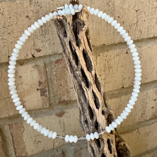 Elegant Memory Wire Choker Necklace with Mother of Pearl Gemstones