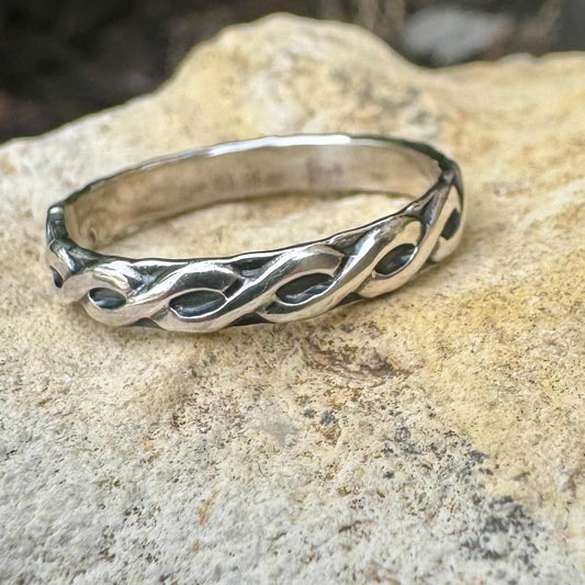 Elegant Handmade Sterling Silver Band Ring - Minimalist Pattern