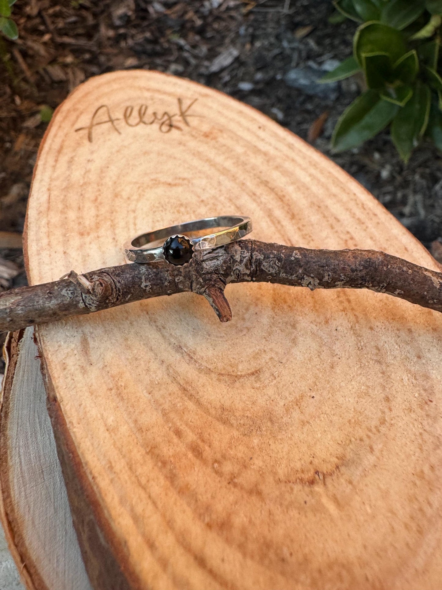Sterling Silver Onyx Bezel Dainty Band Ring - Hammered or Smooth Finish