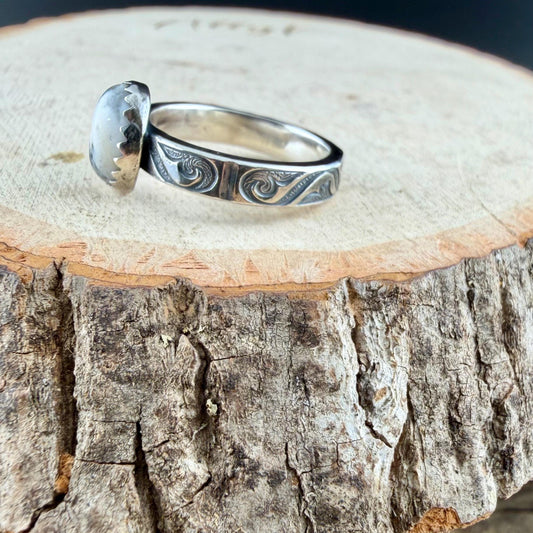 White Buffalo Ring • Southwest Sterling Silver Textured Band • 8×10 Oval Cabochon