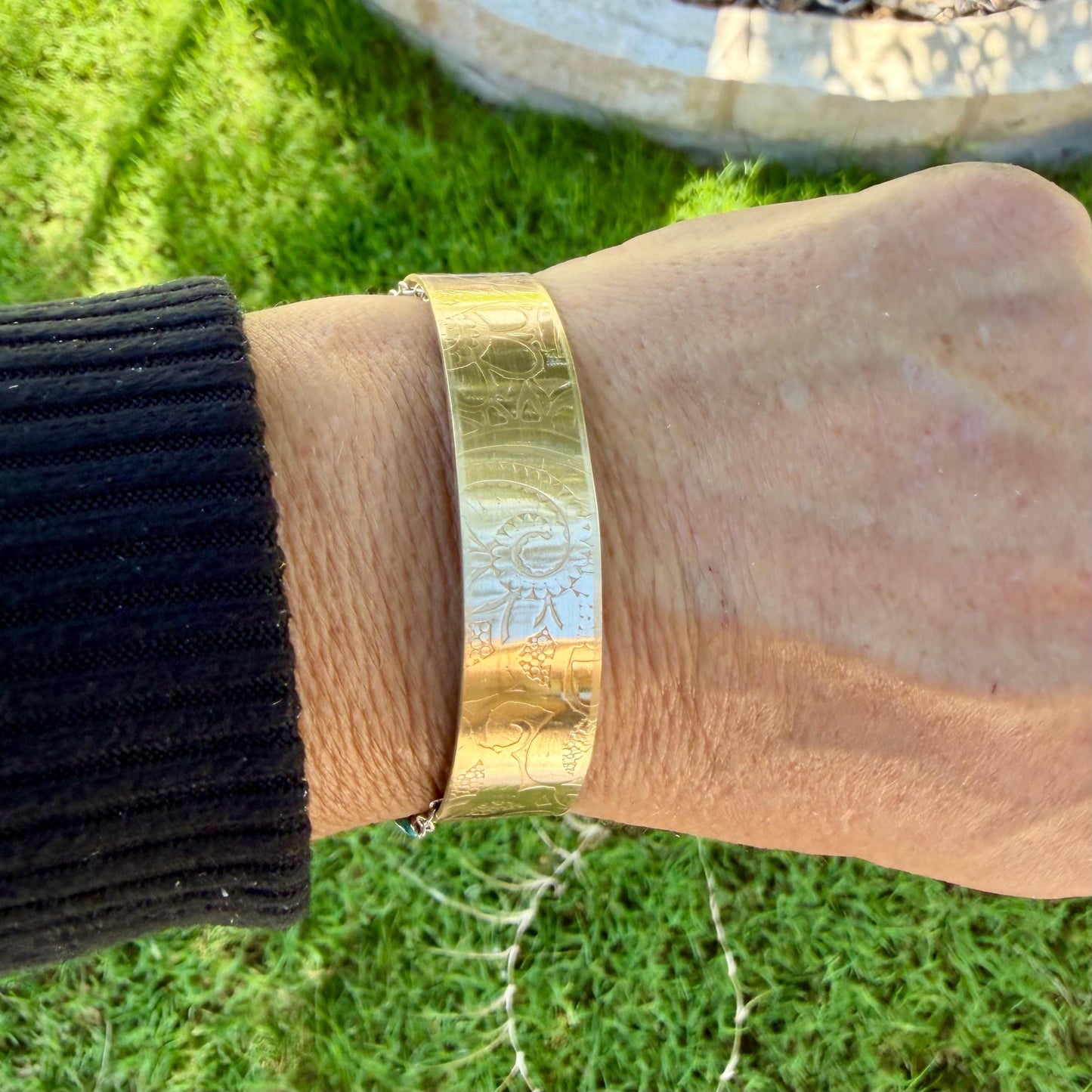 Flower Pattern Brass Cuff • Hand‑Forged • Rustic Golden Bracelet