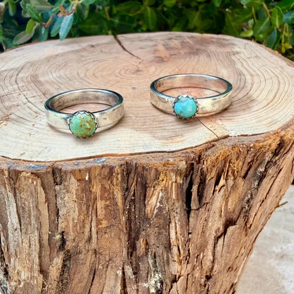 Kingman Turquoise Ring • Sterling Silver Band • 6mm Turquoise Cabochon