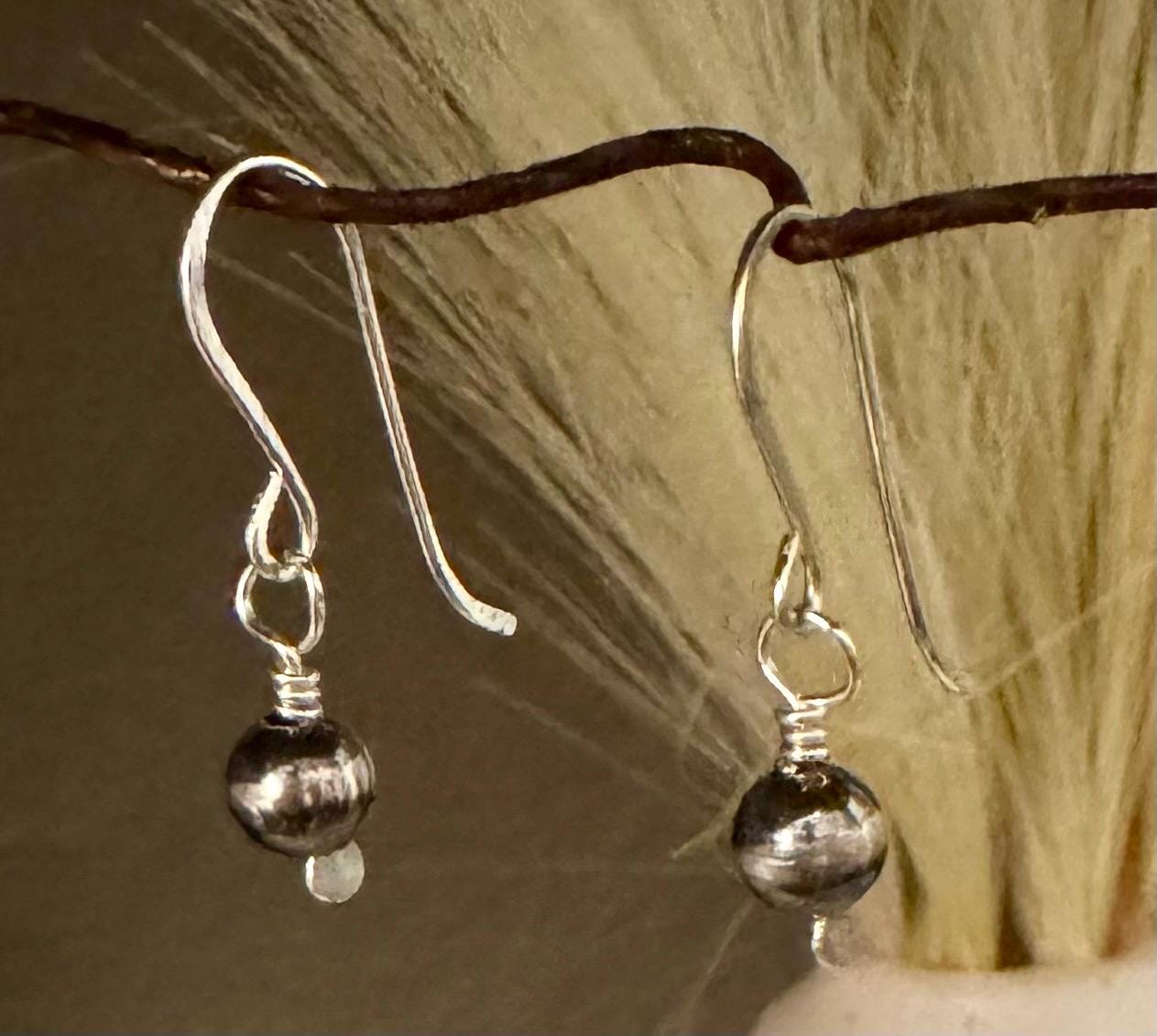 Dainty Navajo pearl drop / dangle sterling silver earrings