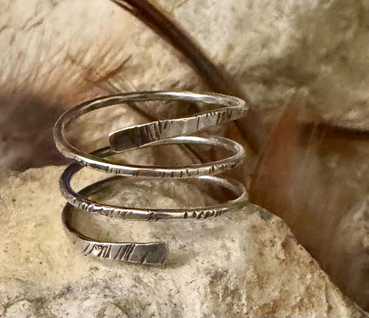 Bypass textured triple coil ring thin wire / thumb ring / coil ring / 16g bypass ring