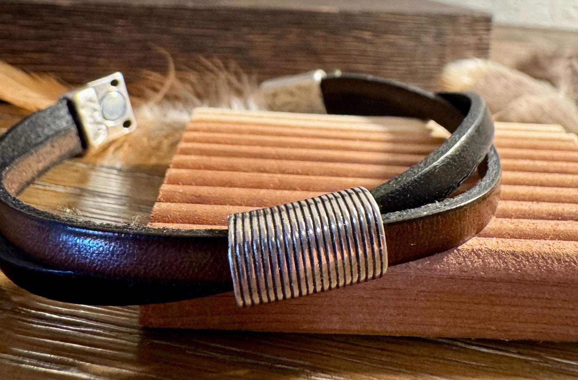 Leather bracelet with magnet closure, dark brown and black leather crossover / genuine leather bracelet