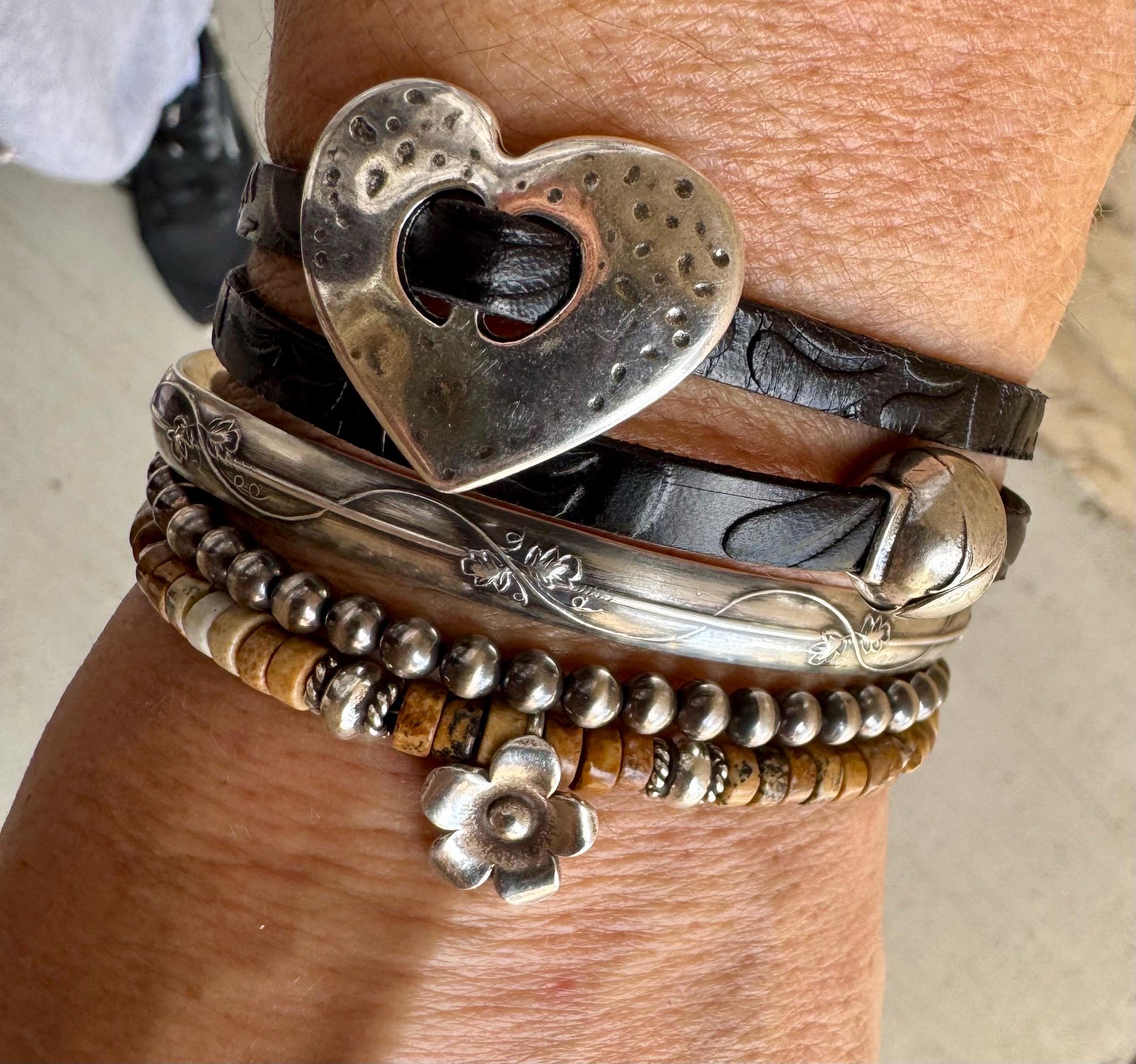 Leather wrap leather bracelet with heart pendant bracelet and magnet closure / embossed flower pattern or plain leather option