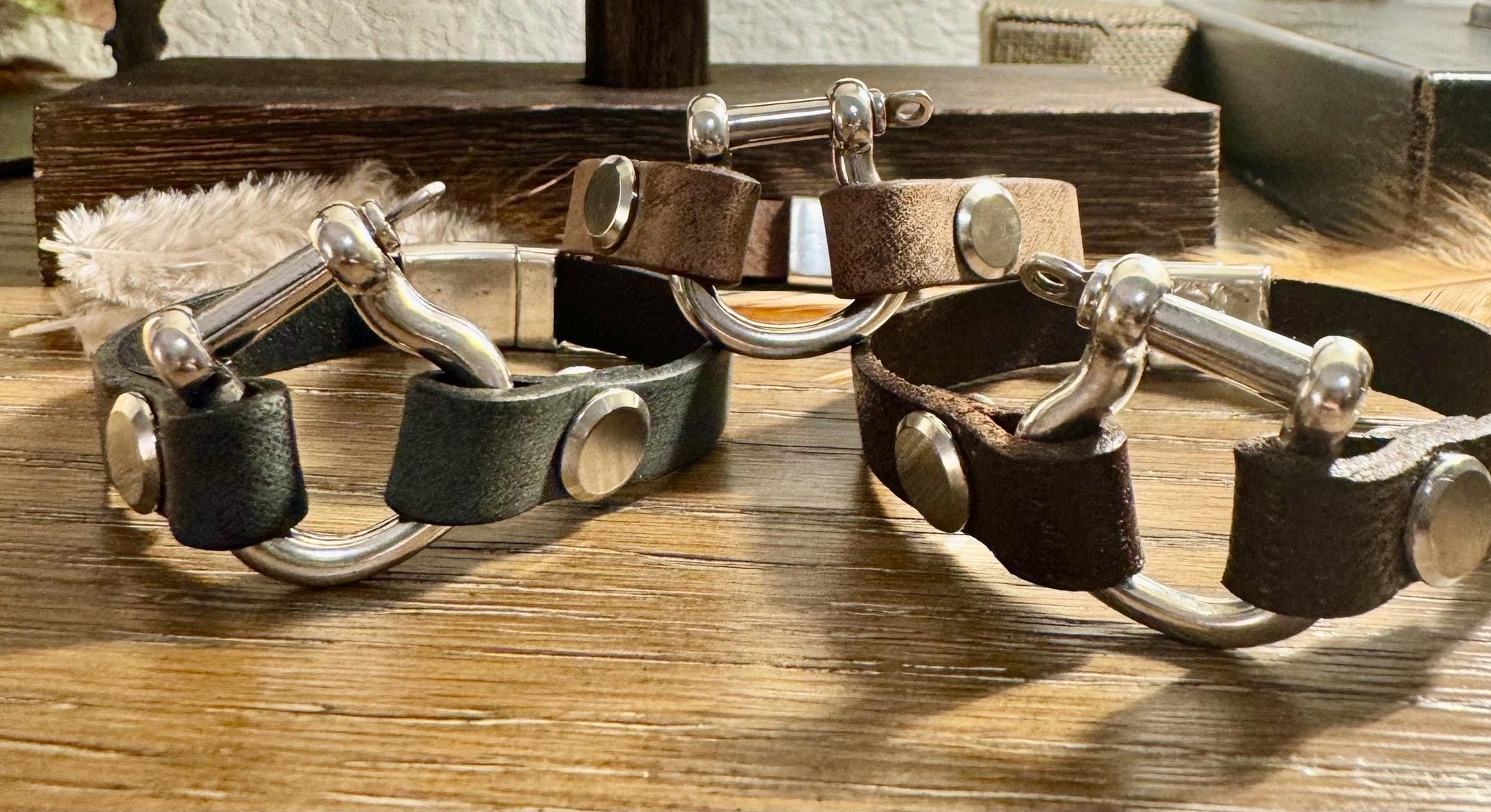 Leather shackle style bracelet with horse clasp magnet closure / genuine leather bracelet