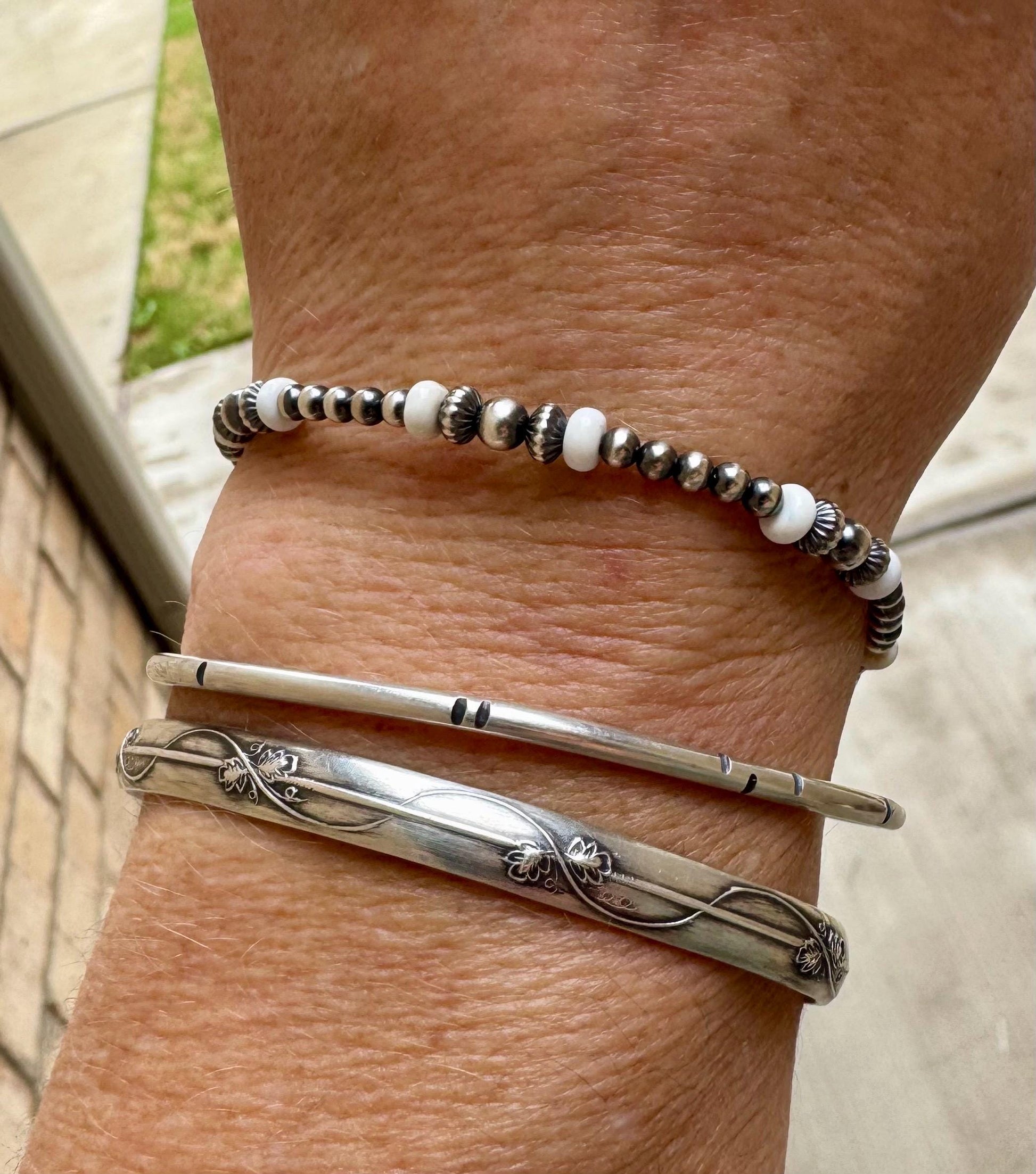 Navajo Pearl with White Turquoise bracelet / gemstone beaded sterling silver bracelet