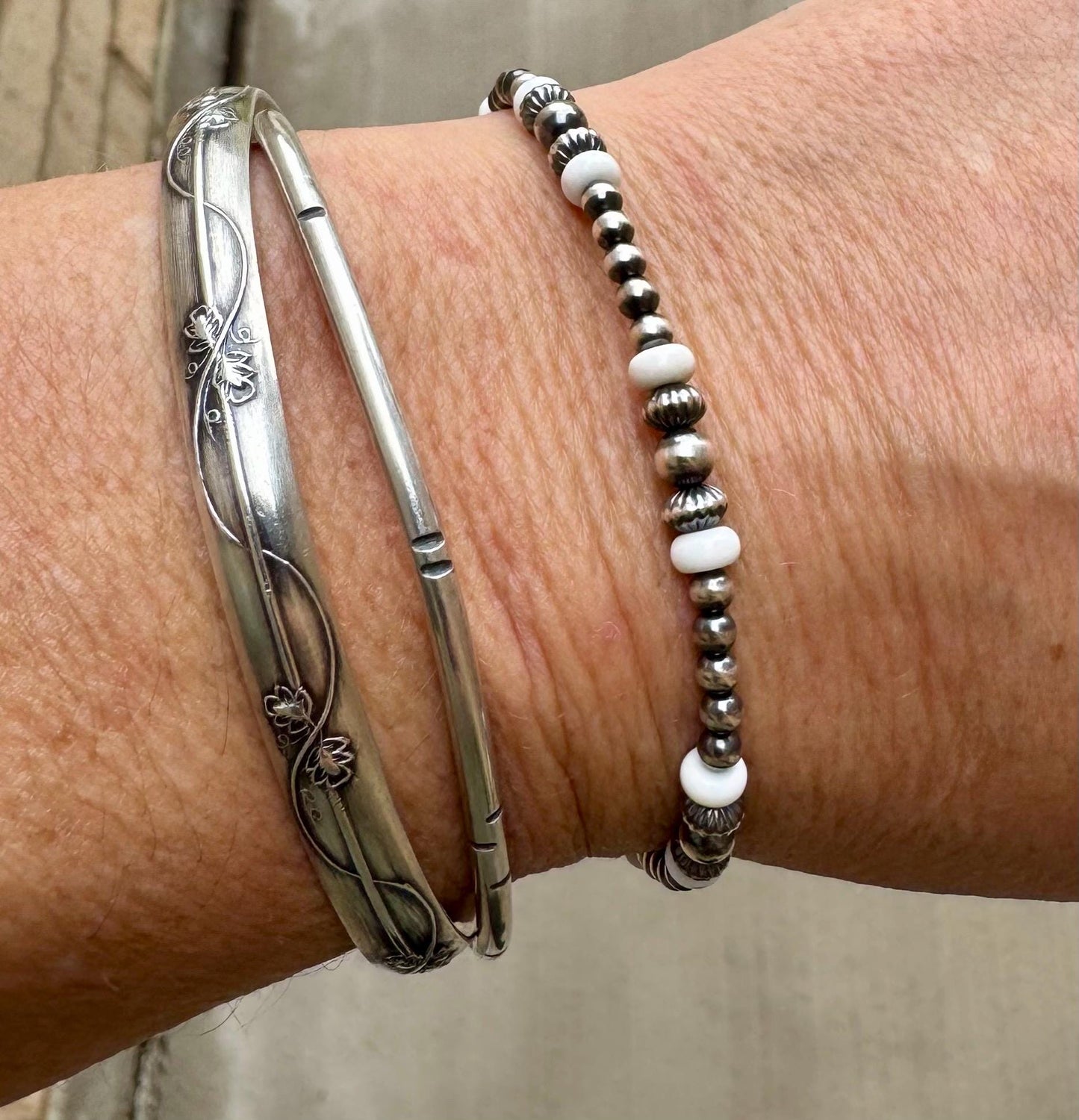 Navajo Pearl with White Turquoise bracelet / gemstone beaded sterling silver bracelet