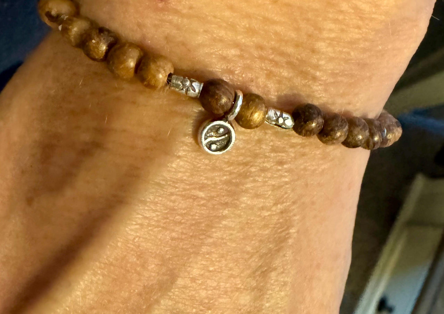 Sandalwood tiger skin bracelet / sterling silver beaded gemstone bracelet