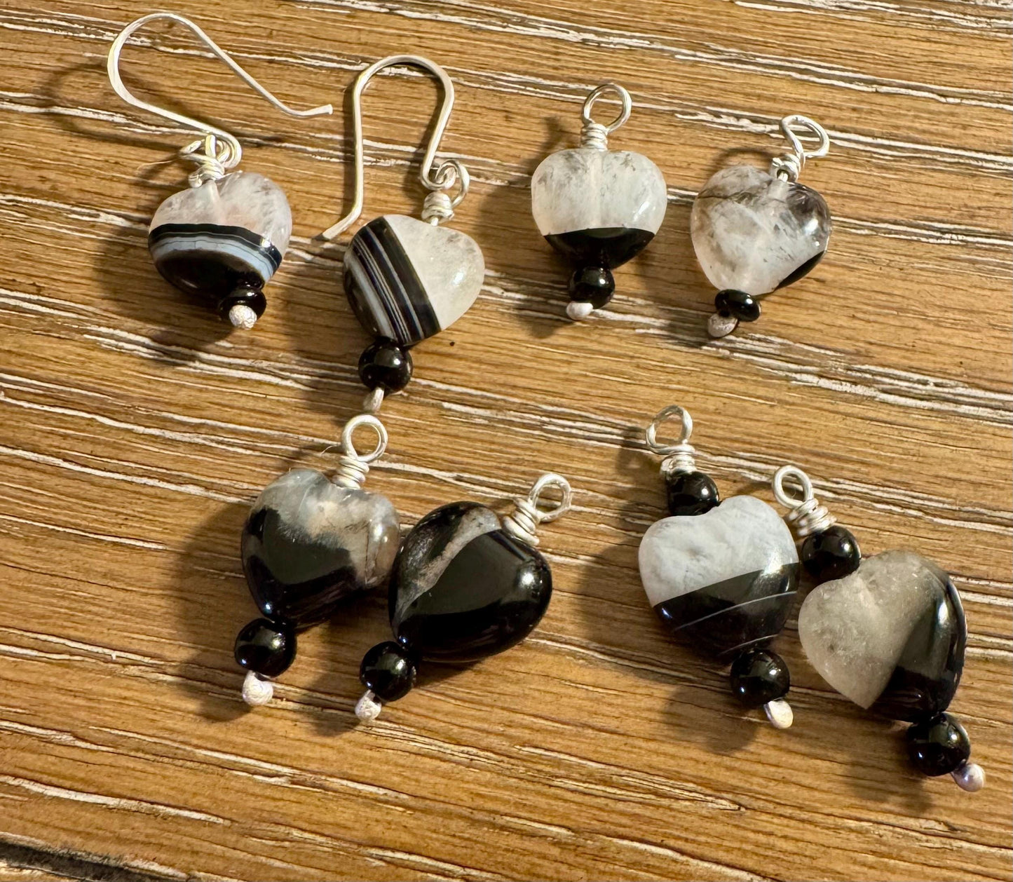Black tuxedo agate gemstone / beaded heart shaped earrings