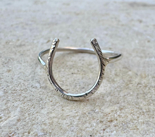 Horseshoe ring / 925 sterling silver handmade horseshoe ring