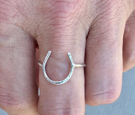 Horseshoe ring / 925 sterling silver handmade horseshoe ring