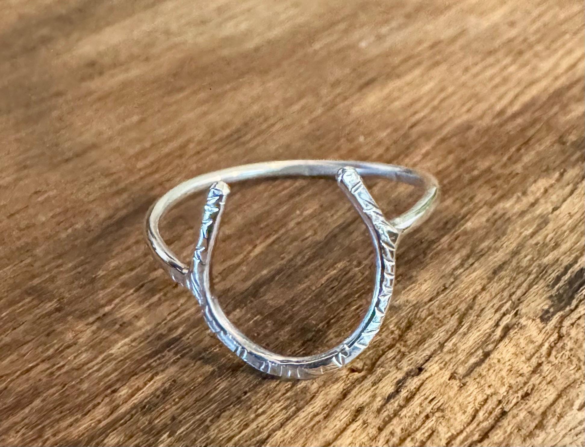 Horseshoe ring / 925 sterling silver handmade horseshoe ring