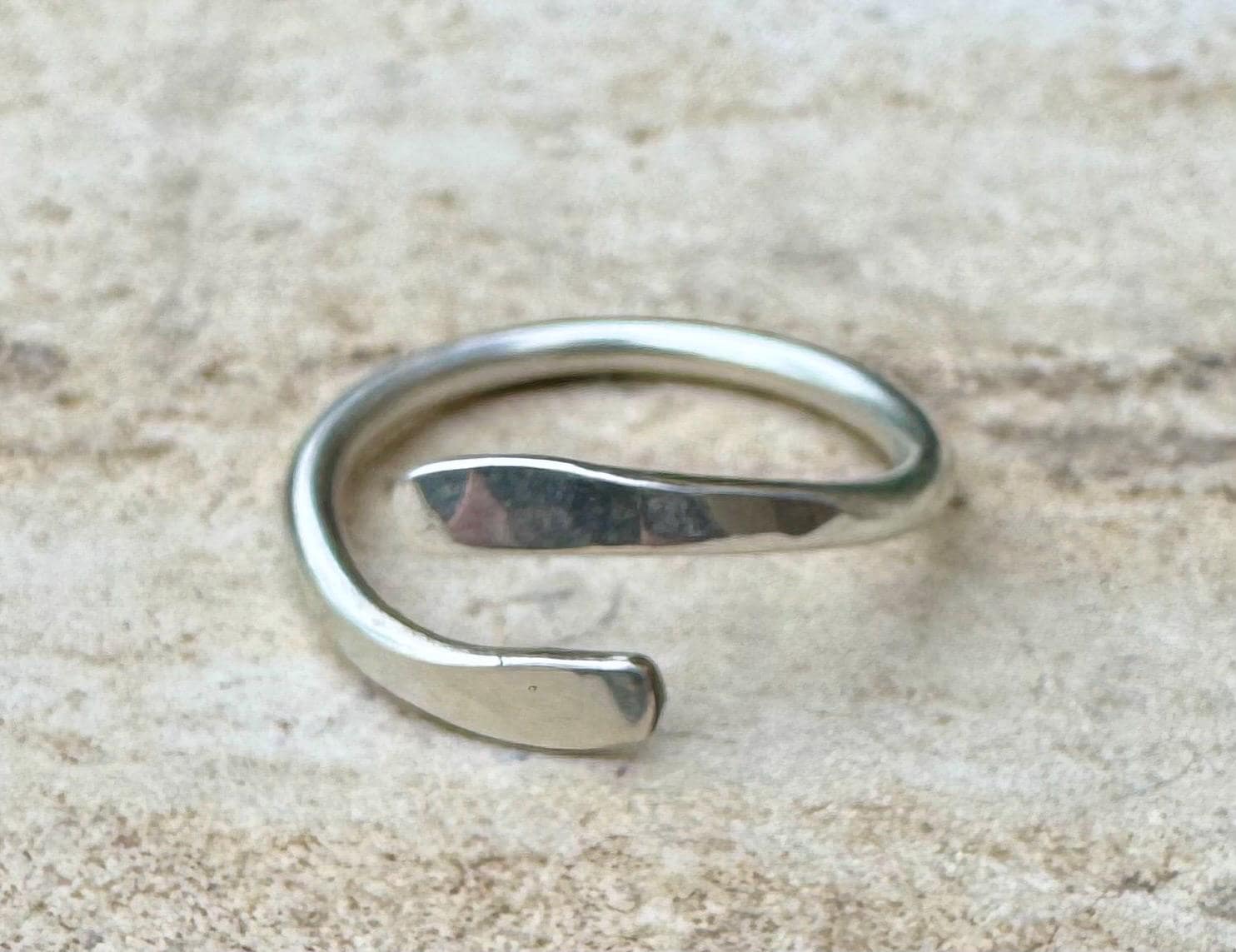 Bypass coil ring / thumb ring/ coil ring / 12g bypass ring