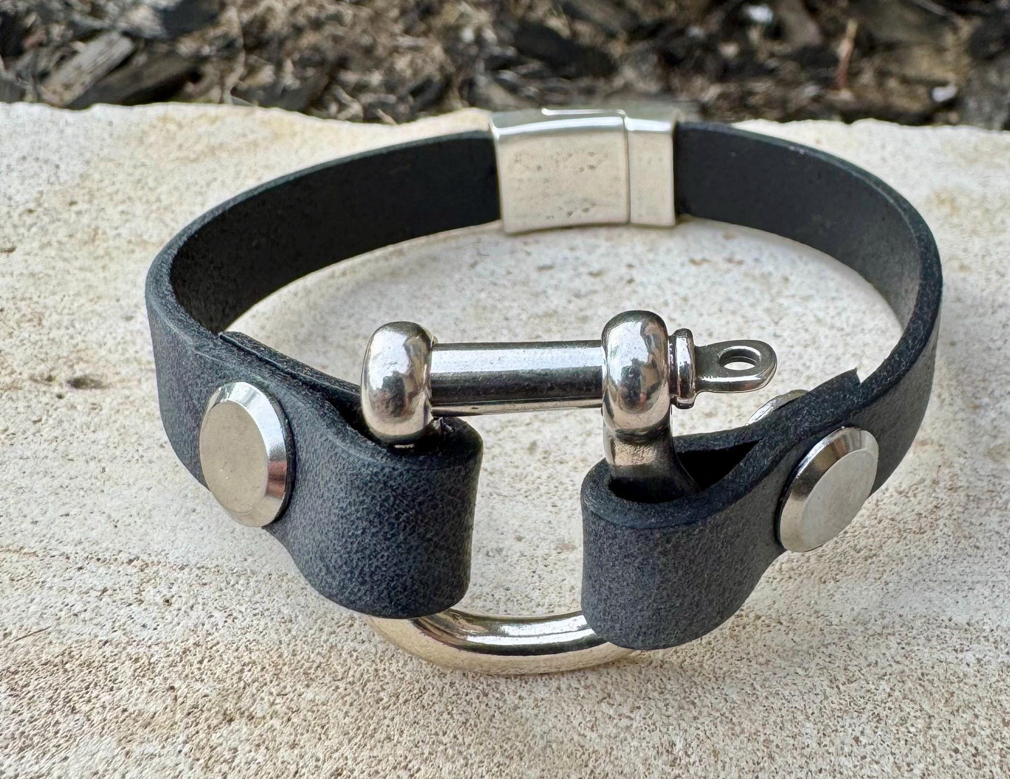 Leather shackle style bracelet with horse clasp magnet closure / genuine leather bracelet