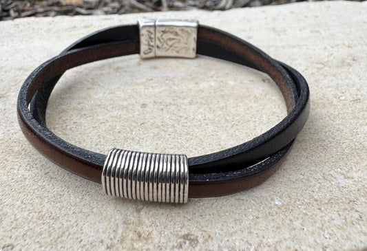 Leather bracelet with magnet closure, dark brown and black leather crossover / genuine leather bracelet