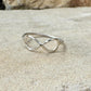 Infinity ring / 925 sterling silver handmade hammered infinity ring