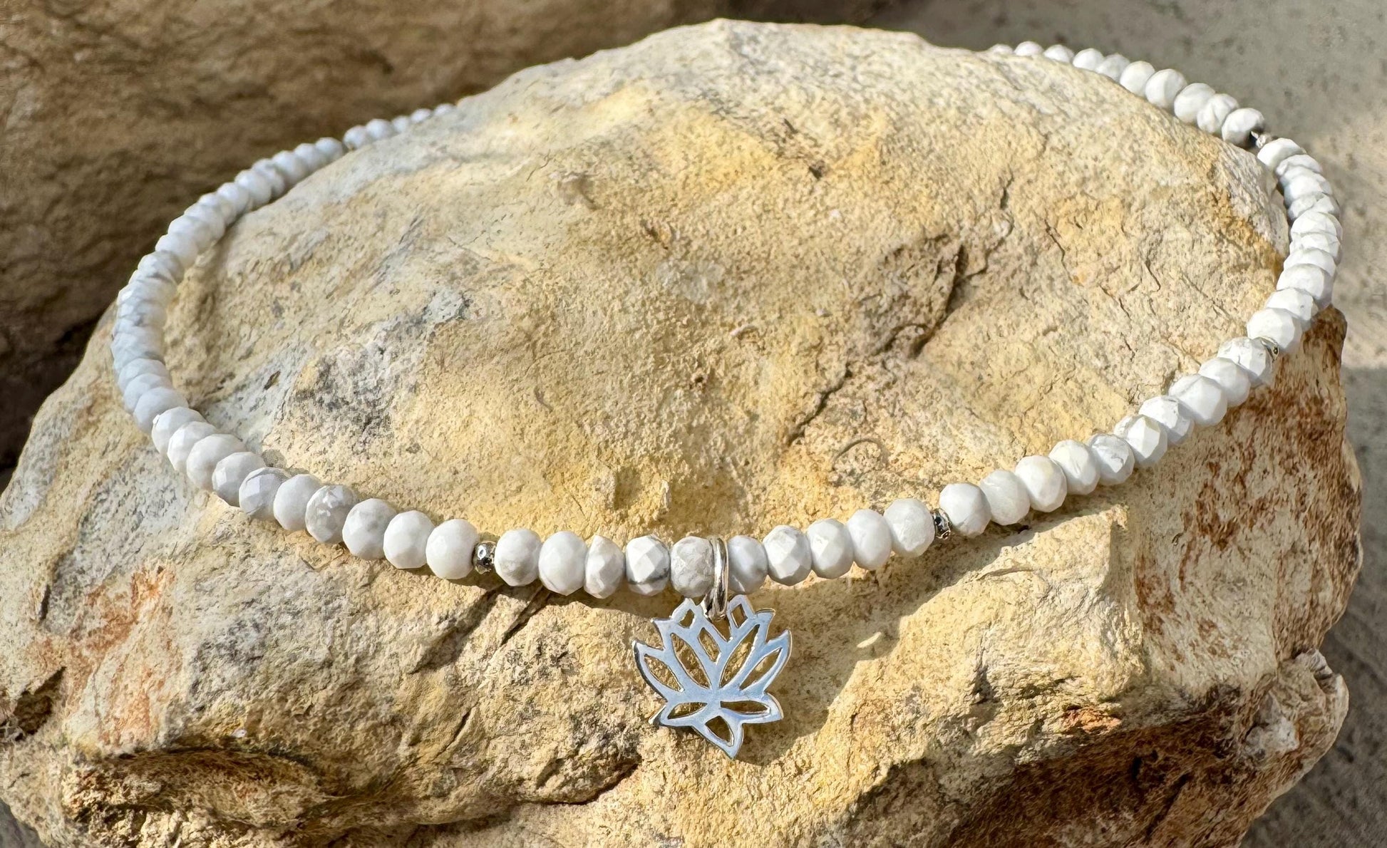 White Howlite Anklet with Lotus Flower Charm, Sterling Silver Gemstone Bracelet, Yoga Jewelry, Gift for Her, Nature Jewelry, Summer Anklet