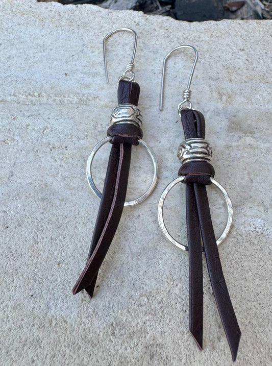 Sterling Silver Circle Leather Drop Earrings, Dangle Earrings, Minimalist Style, Women's Gift