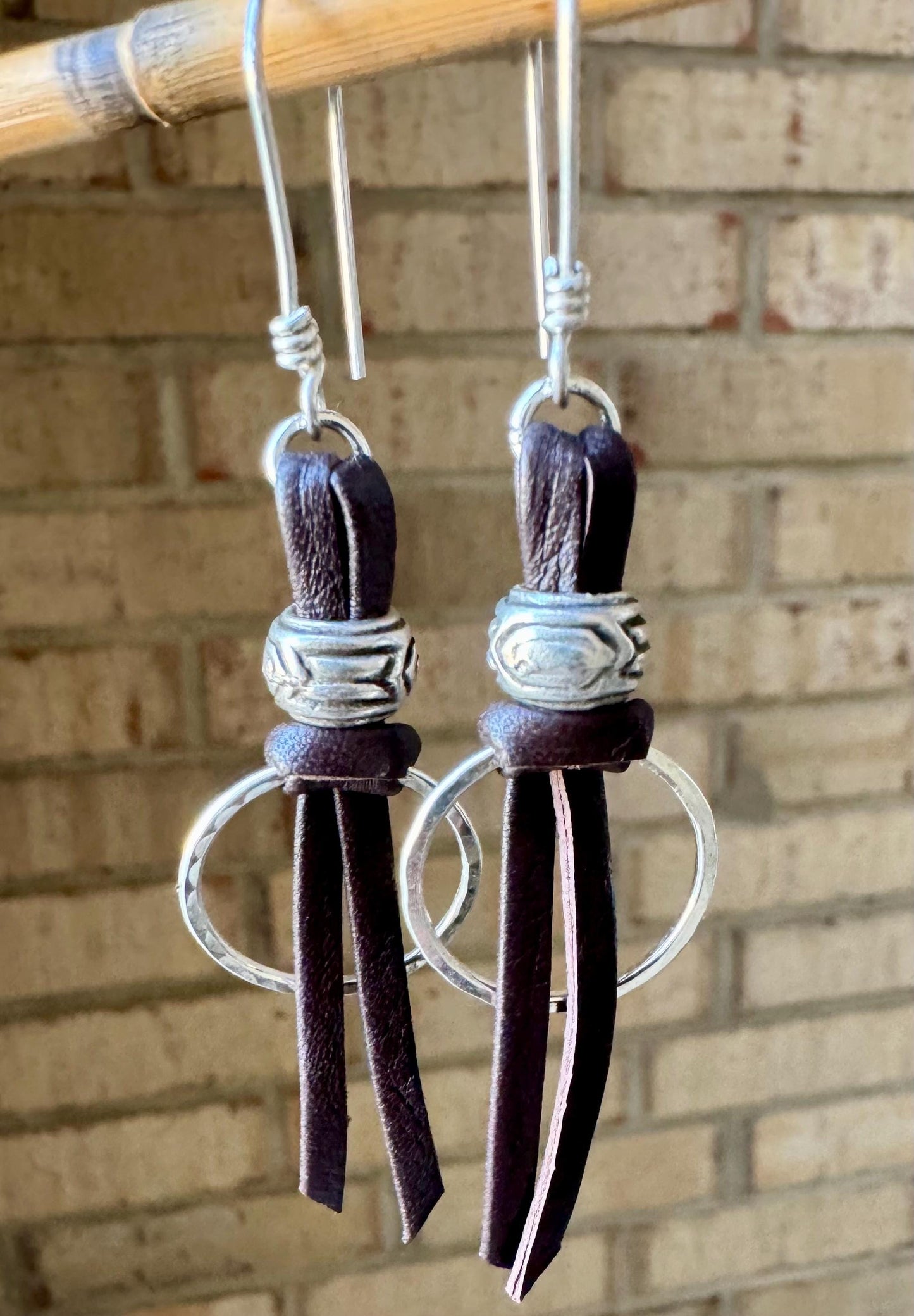 Sterling Silver Circle Leather Drop Earrings, Dangle Earrings, Minimalist Style, Women's Gift