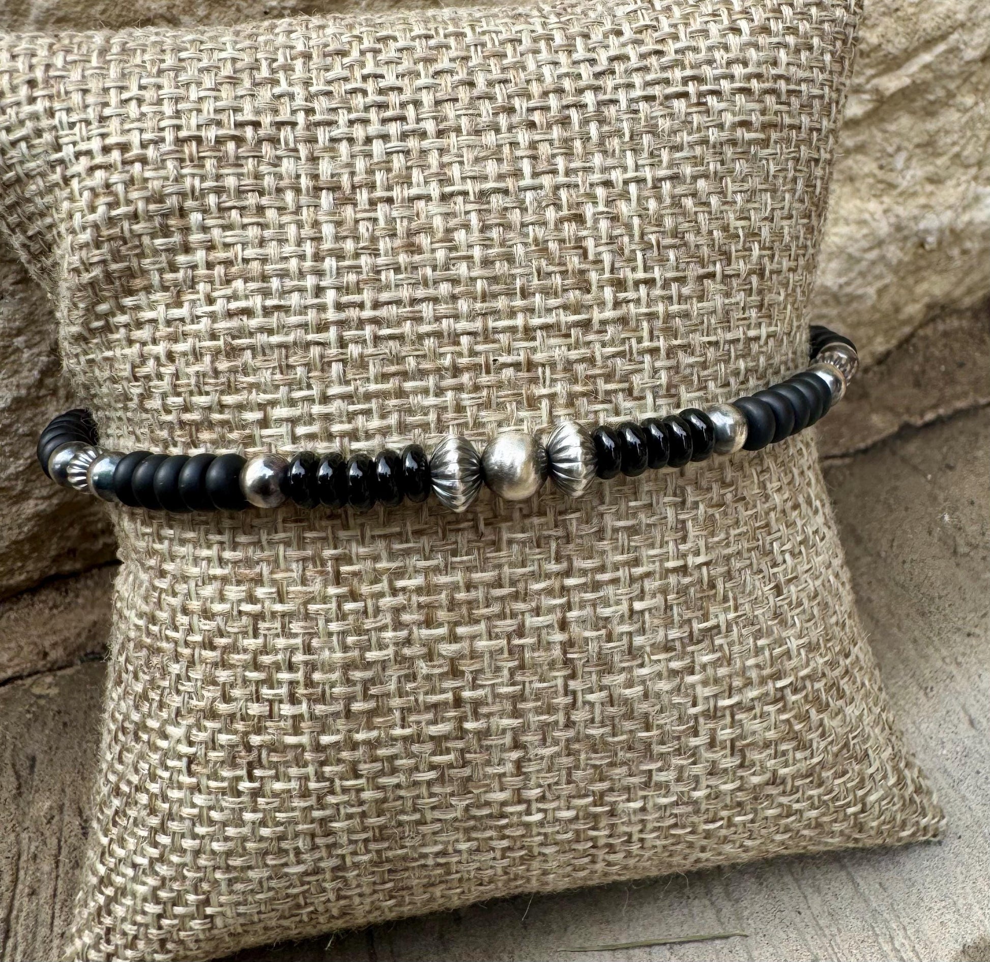 Navajo Pearl Bracelet with Black Onyx / sterling silver beaded gemstone bracelet