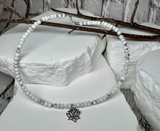 White Howlite Anklet with Lotus Flower Charm, Sterling Silver Gemstone Bracelet, Yoga Jewelry, Gift for Her, Nature Jewelry, Summer Anklet