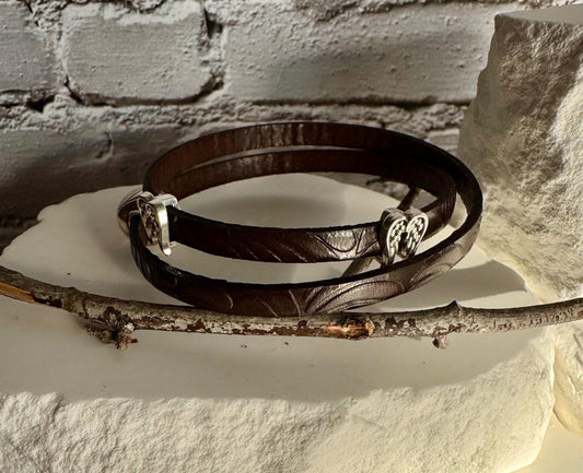 Embossed flower pattern leather wrap bracelet with angel wings spacers and magnet closure, black or dark brown leather
