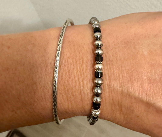 Navajo Pearl Bracelet with black onyx bracelet / sterling silver beaded gemstone bracelet