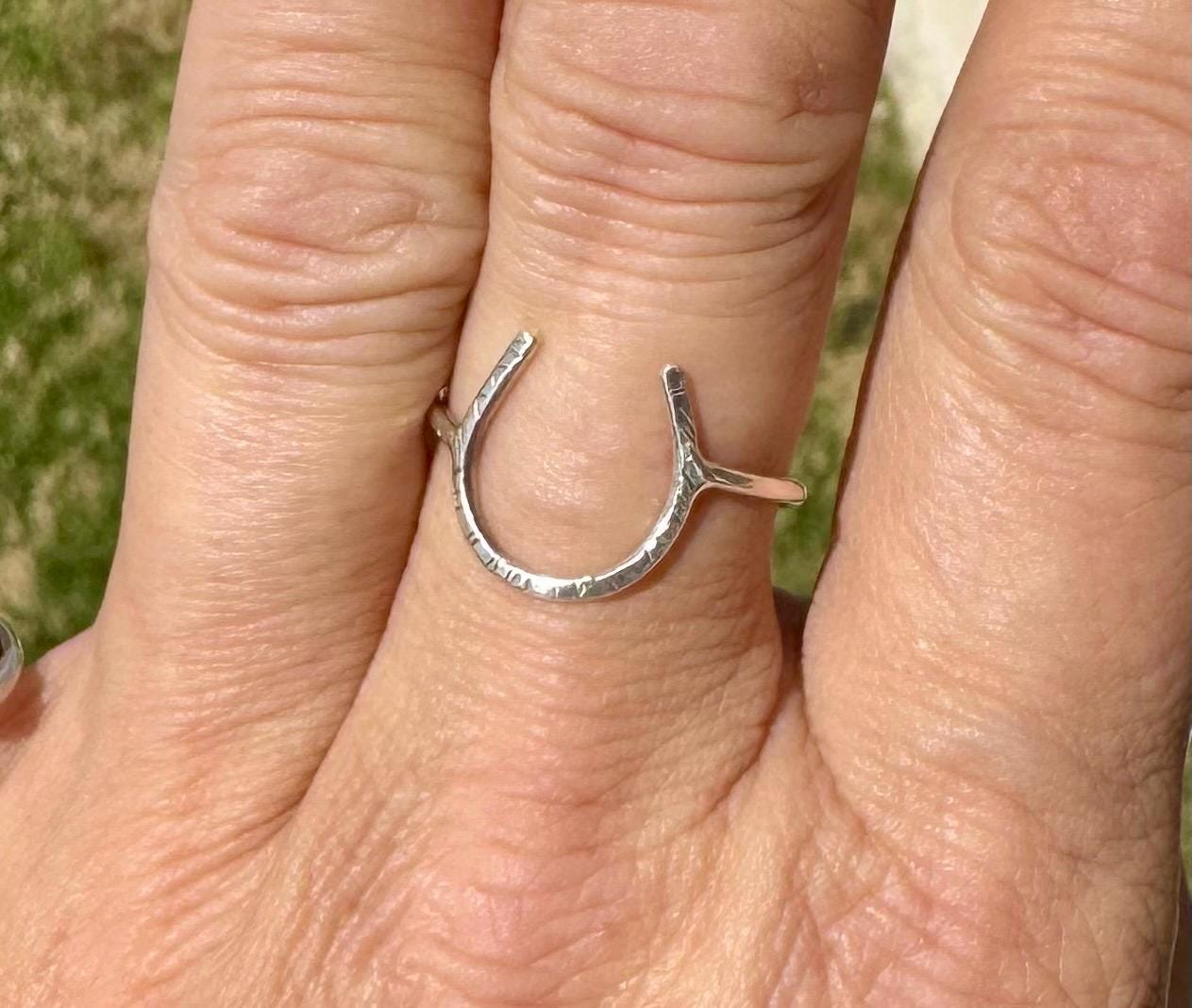 Horseshoe ring / 925 sterling silver handmade horseshoe ring