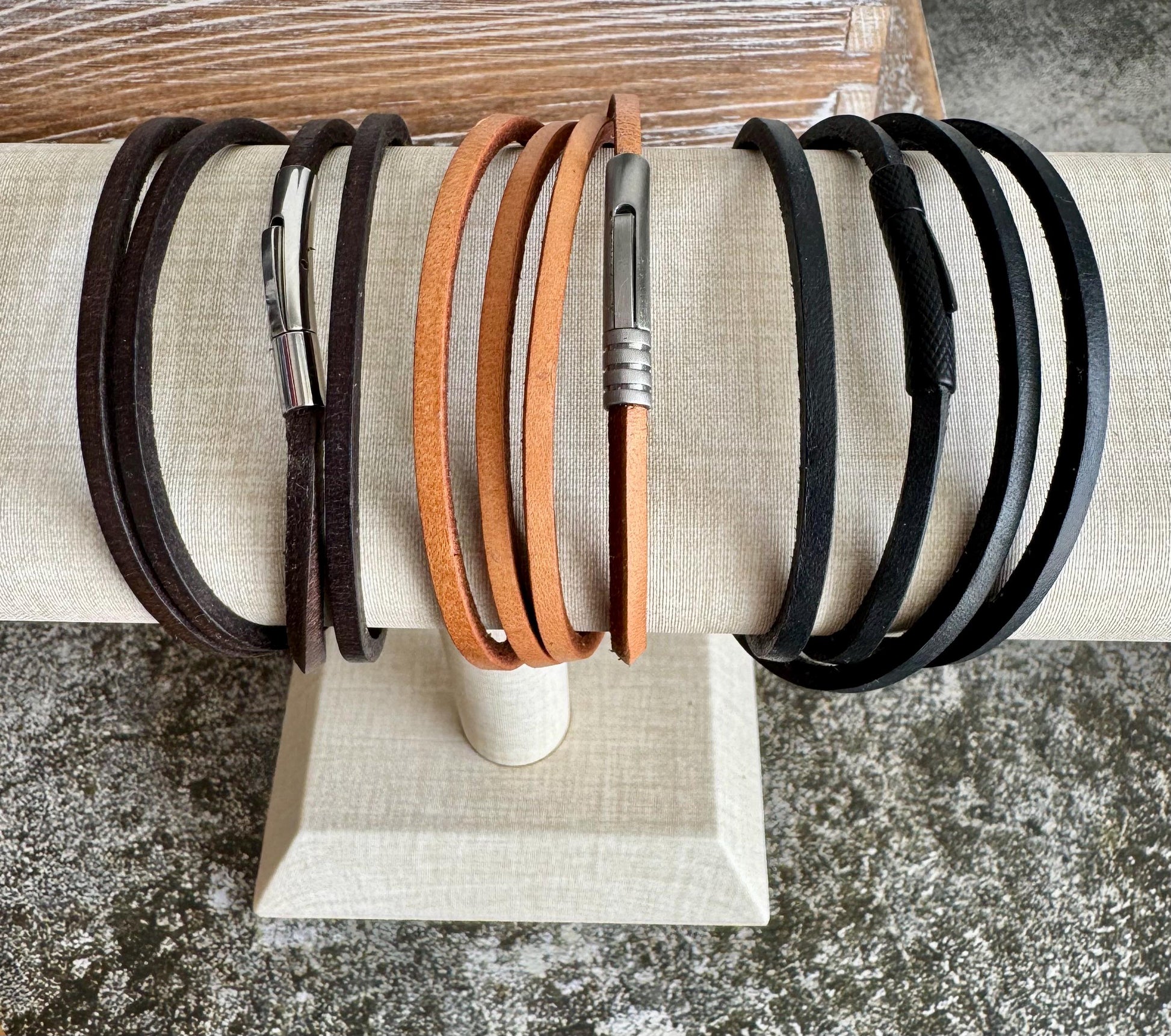 Multi leather wrap bracelet with bayonet closure/ wrap genuine leather bracelet