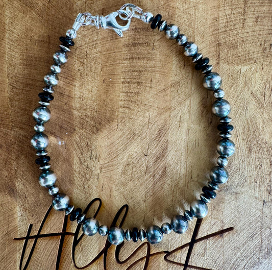 Navajo Pearl Bracelet with black onyx / sterling silver gemstone beaded bracelet