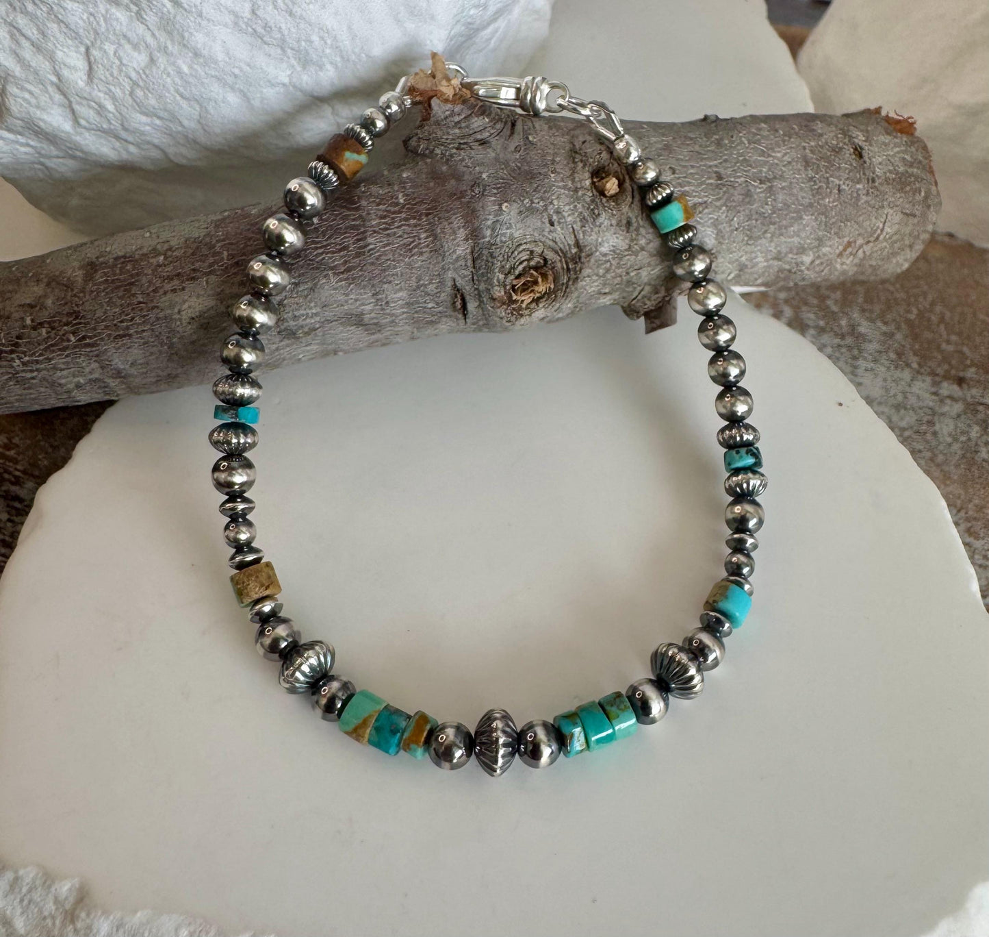 Navajo Pearl Bracelet with Kingman Blue Green Turquoise