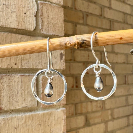 Navajo pearl teardrop earrings / dangle sterling silver desert pearl circle earrings