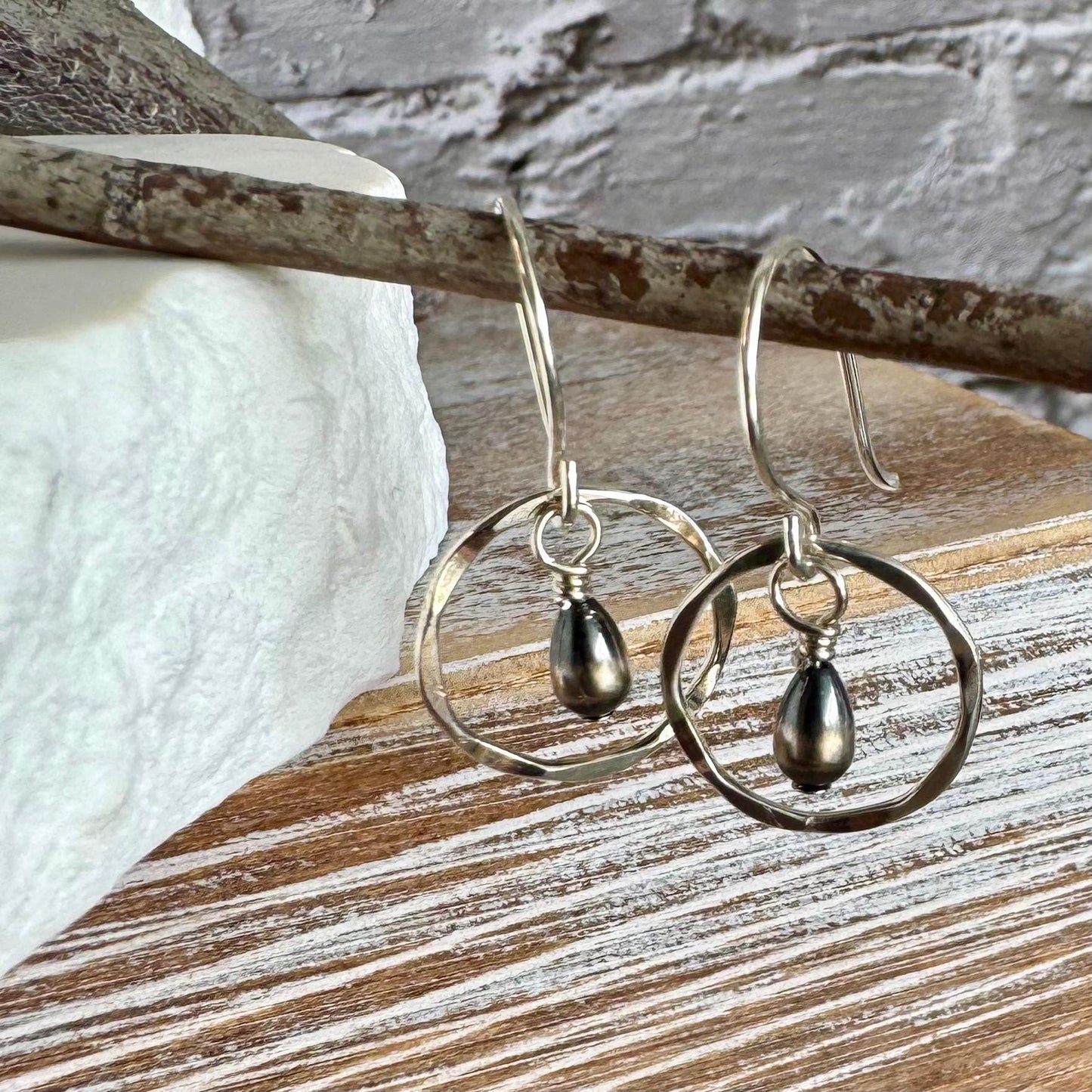 Navajo pearl teardrop earrings / dangle sterling silver desert pearl circle earrings