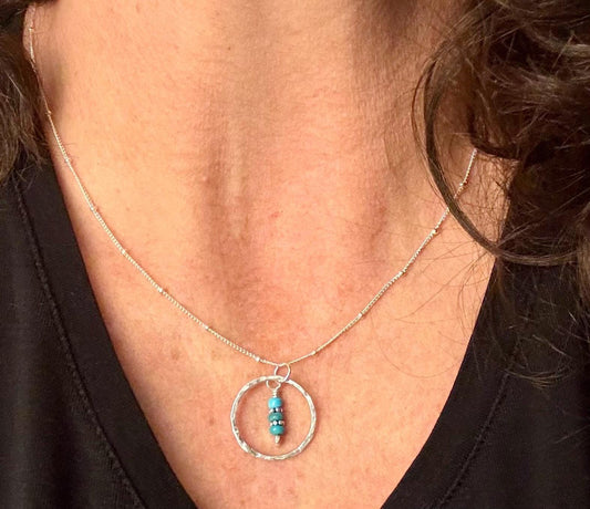 Arizona blue turquoise necklace with sterling silver daisy spacers, circle pendant and satellite chain / 925 necklace with turquoise