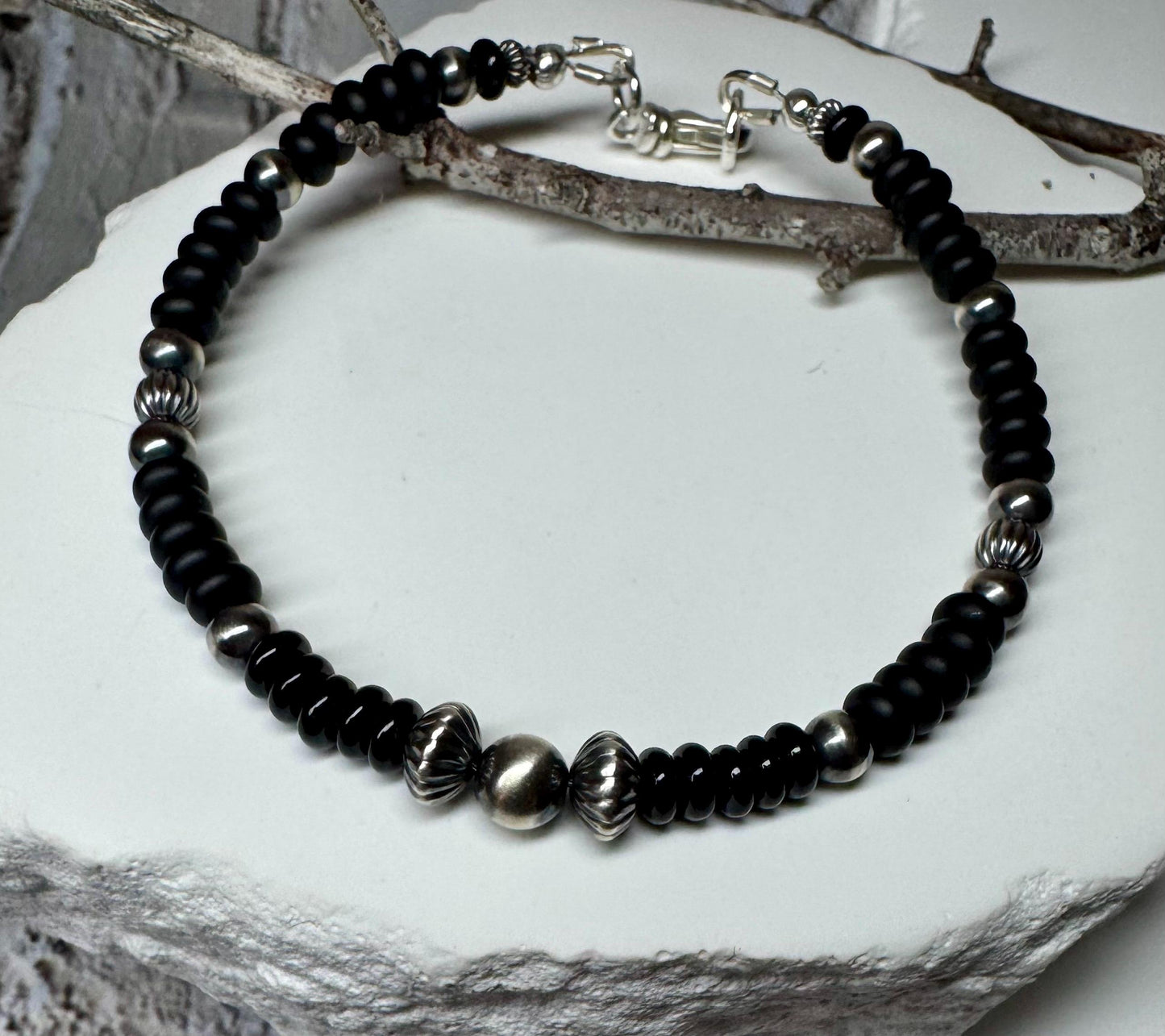 Navajo Pearl Bracelet with Black Onyx / sterling silver beaded gemstone bracelet