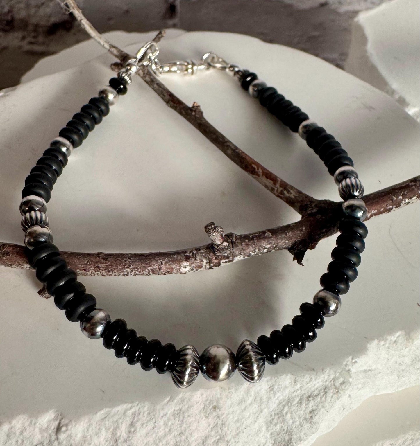 Navajo Pearl Bracelet with Black Onyx / sterling silver beaded gemstone bracelet