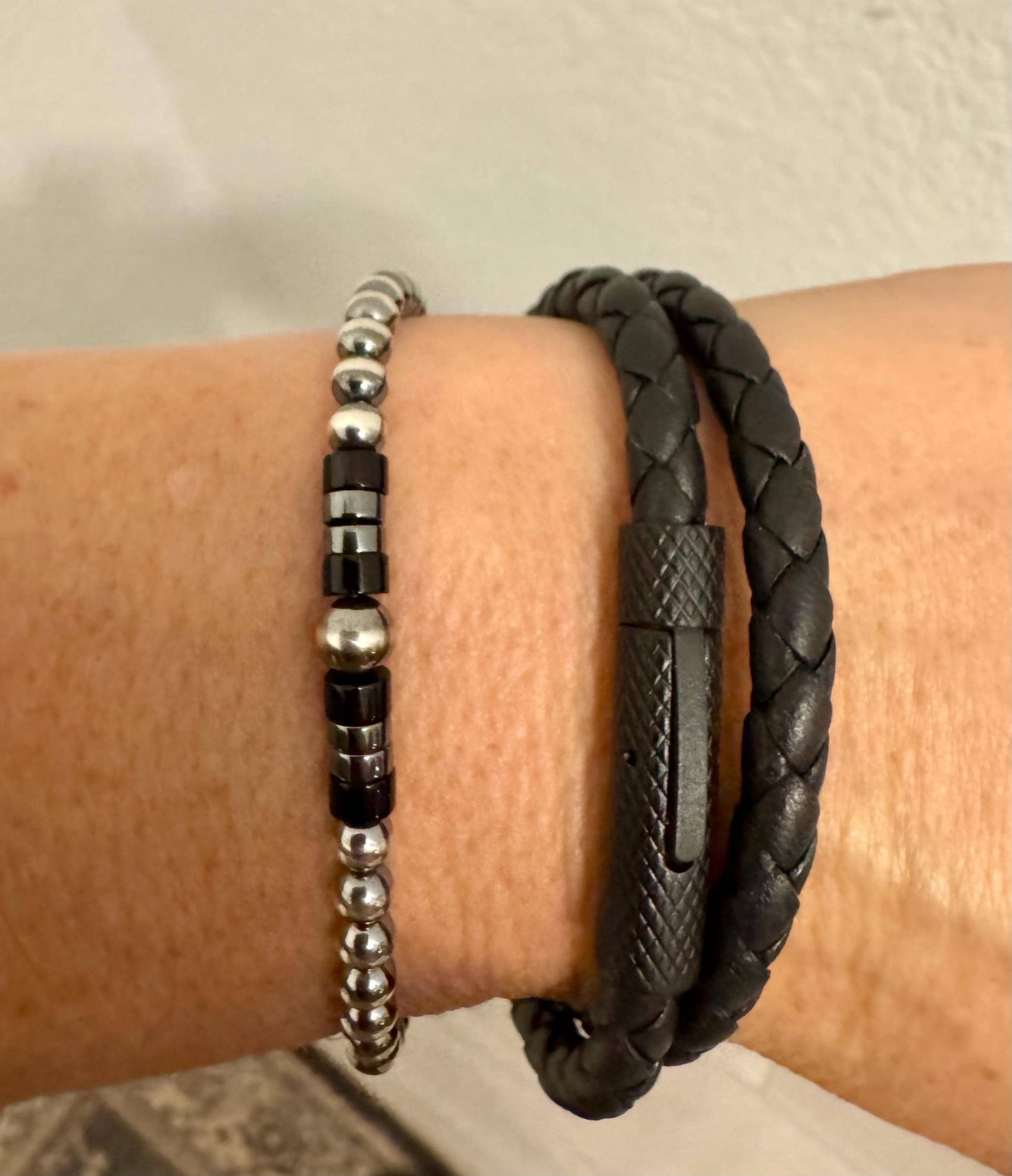 Navajo Pearl Bracelet with Black Onyx, Hematite Beaded Bracelet, Sterling Silver Bracelet, Gemstone Jewelry, Bracelet Gift