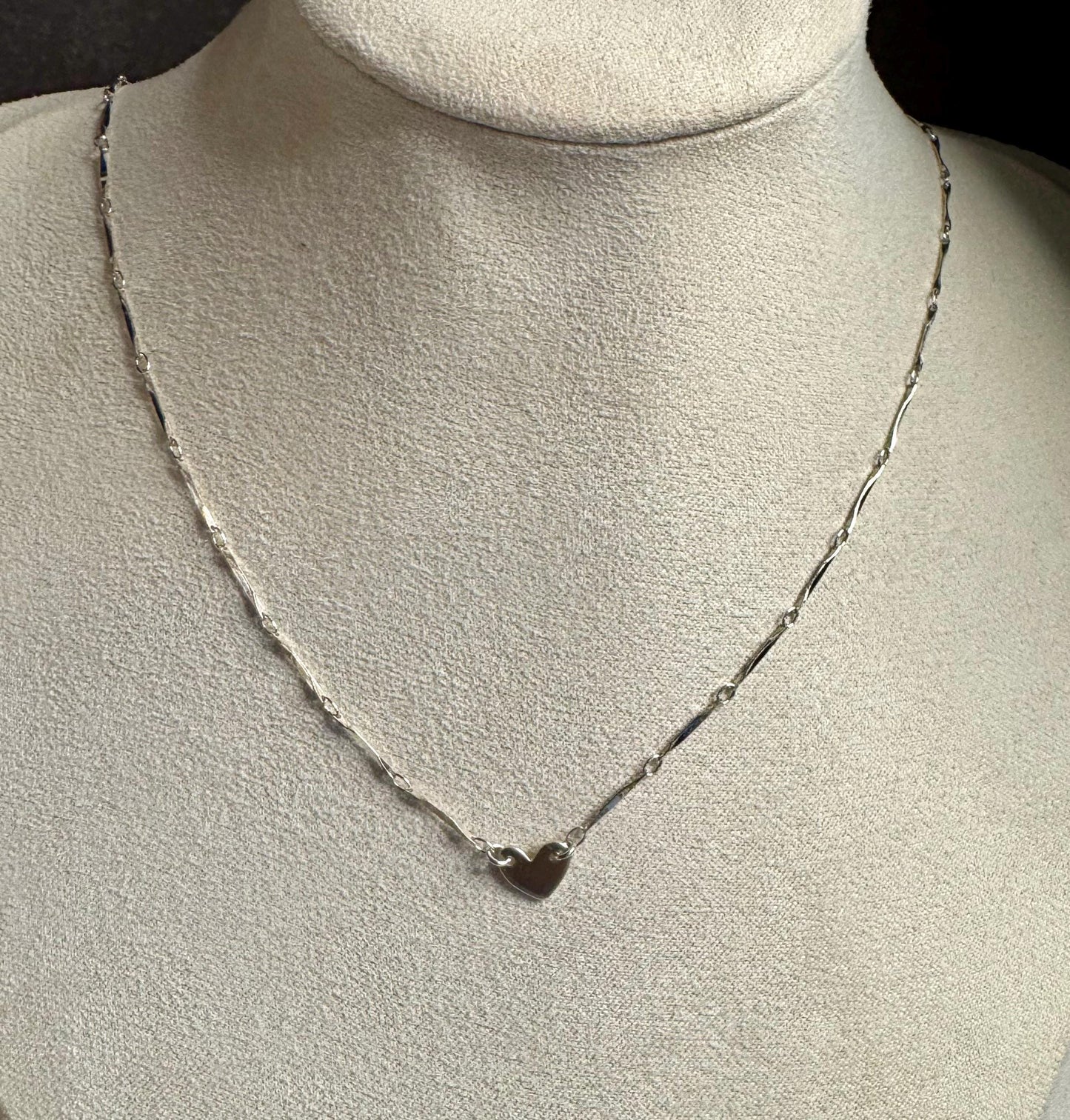 Sterling silver heart charm necklace / tiny connector pendant necklace / monogram personalized necklace