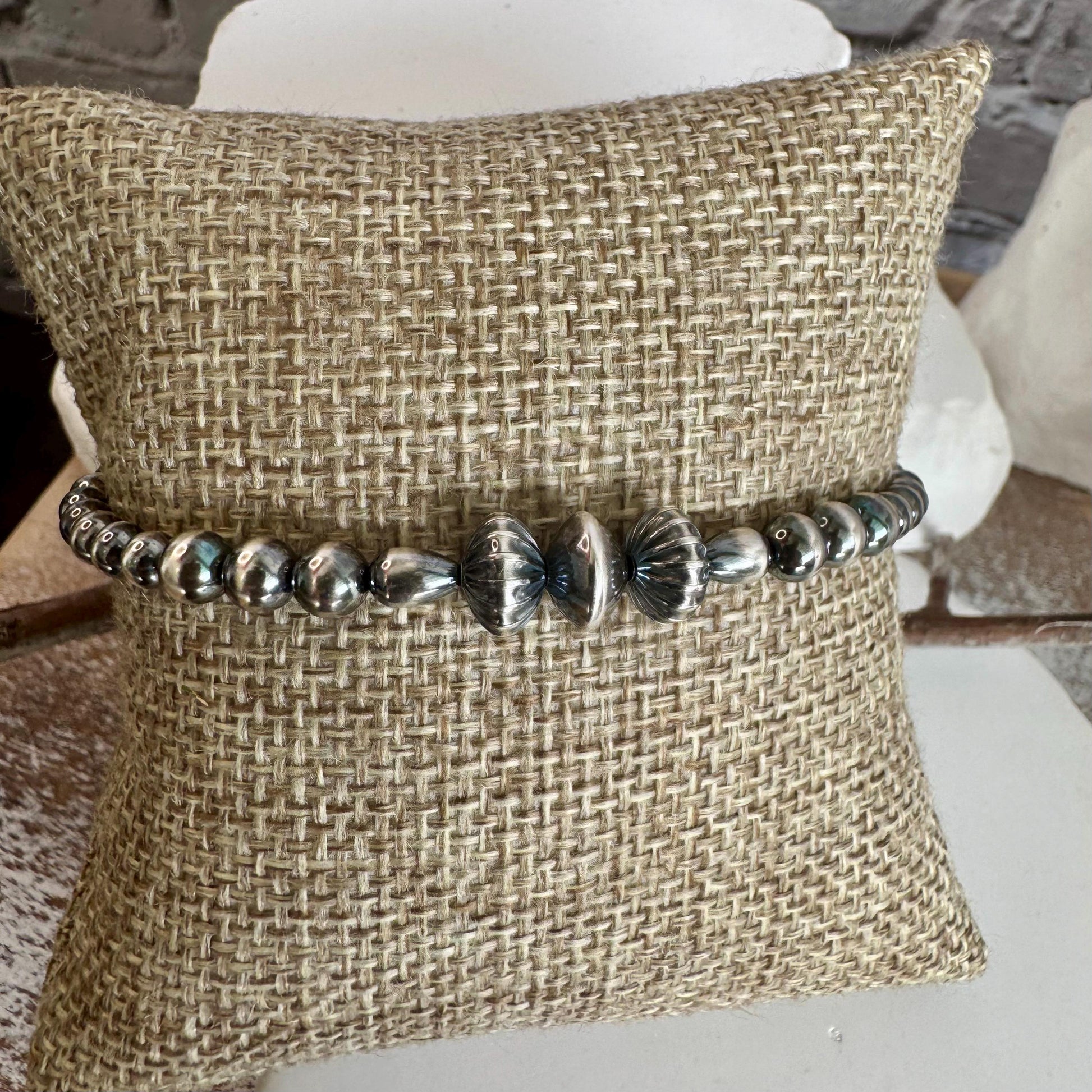 Navajo pearl bracelet / sterling silver beaded bracelet