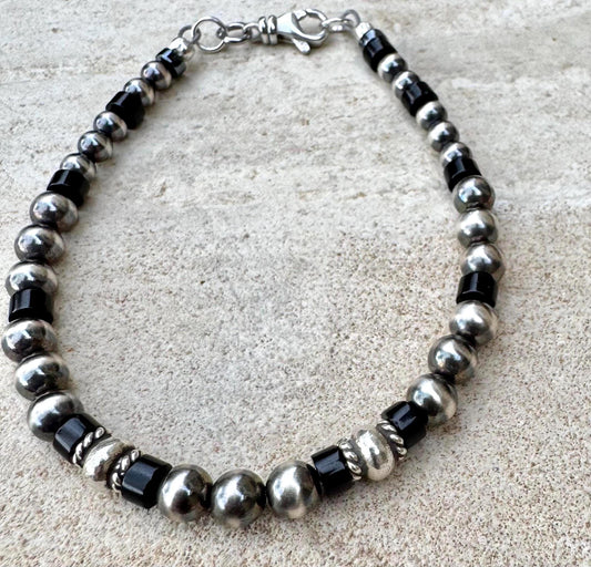Navajo Pearl Bracelet with black onyx bracelet / sterling silver beaded gemstone bracelet