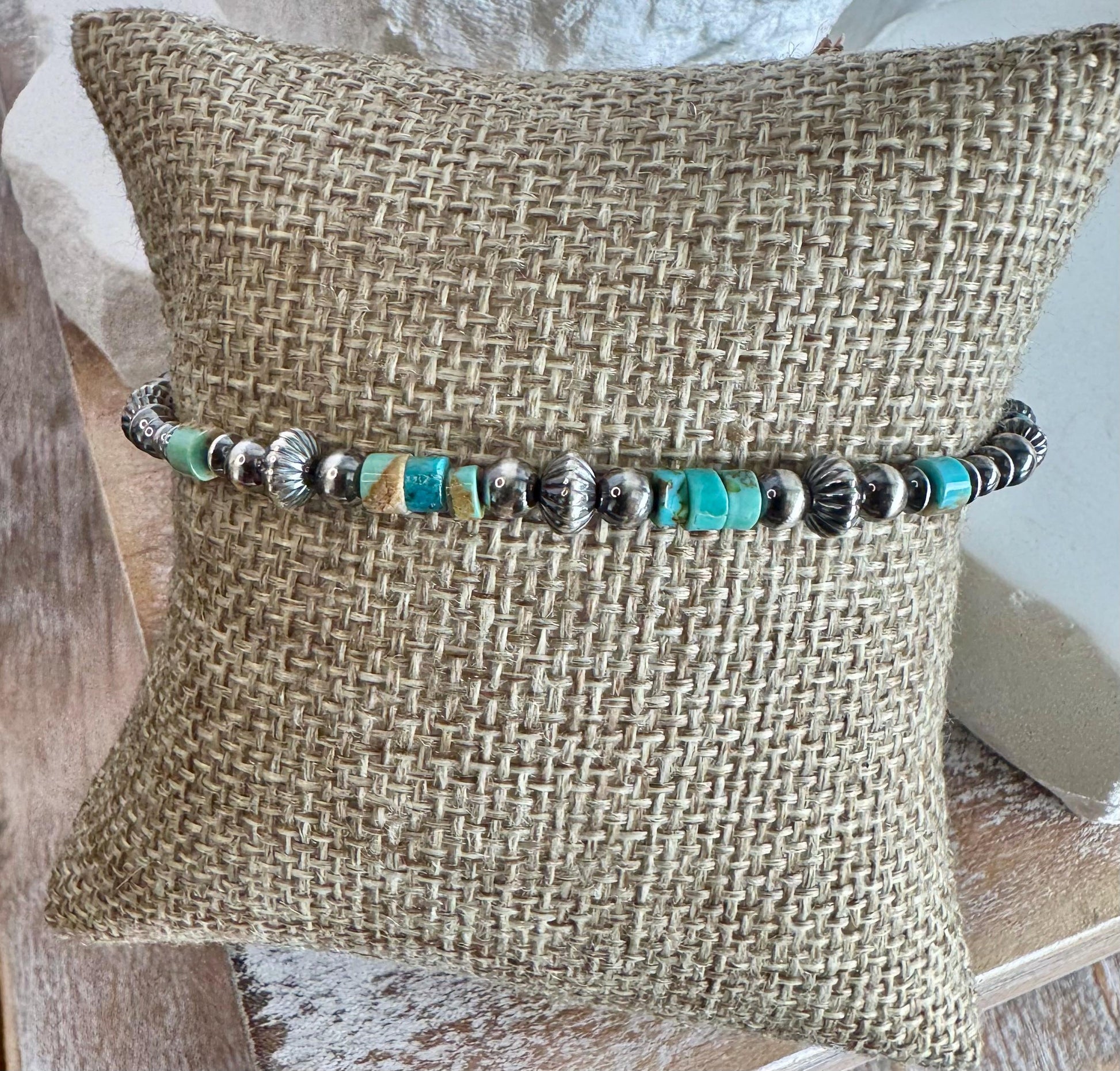 Navajo Pearl Bracelet with Kingman Blue Green Turquoise