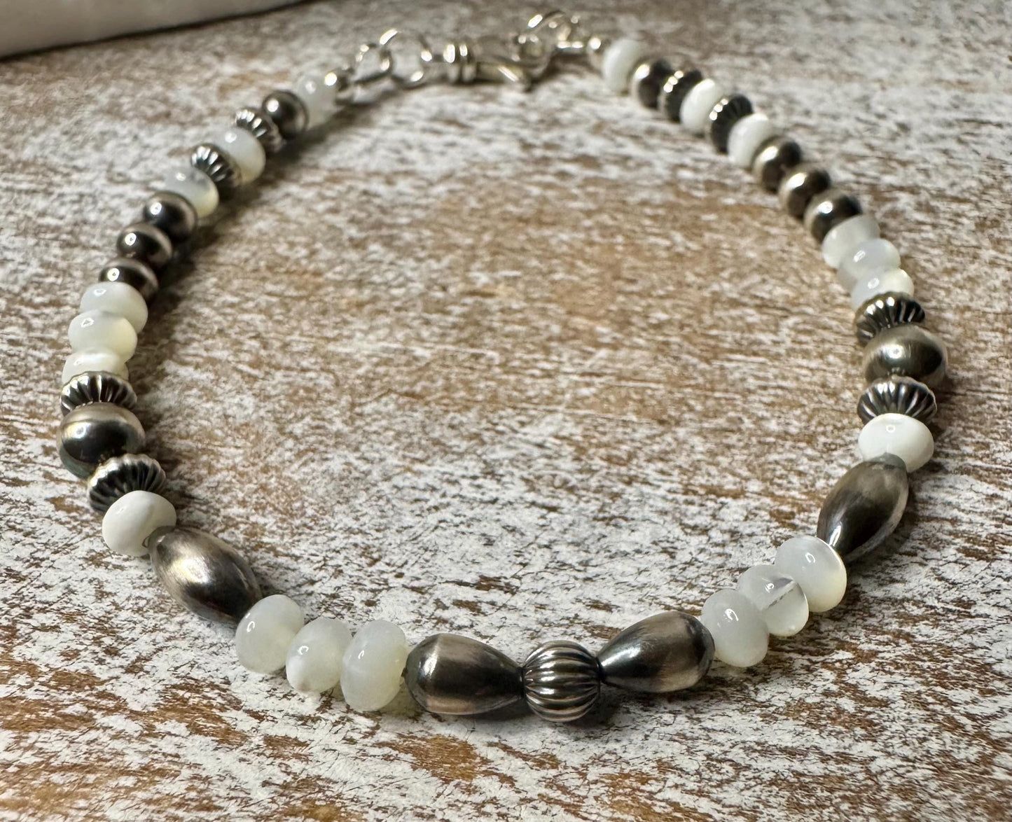 Navajo pearl bracelet with Mother of Pearl / sterling silver gemstone beaded bracelet